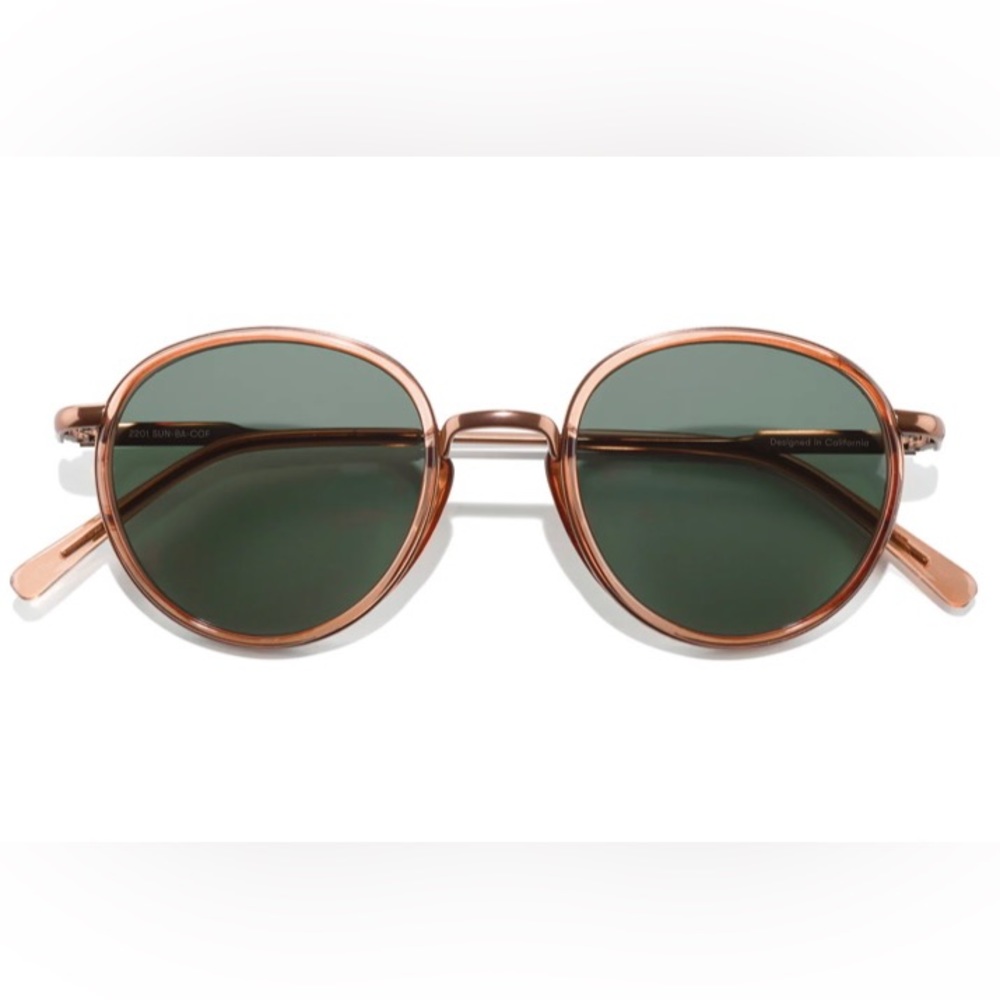 Sunski Baia in Copper Forest